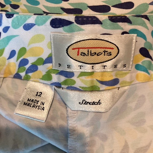 Talbots Capris zip up side size 12 petite. New with tags. - Picture 6 of 8